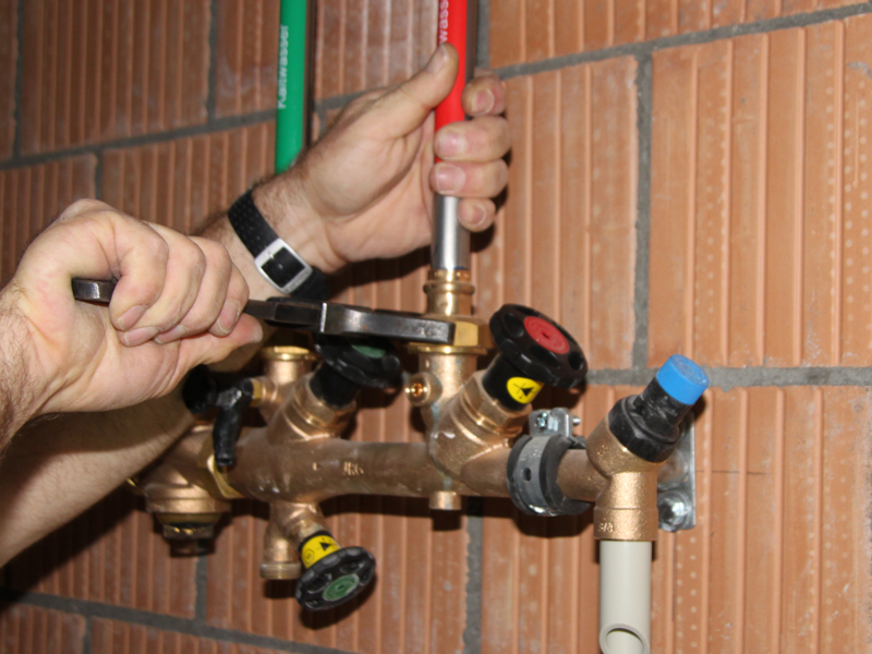 Gnägi Aquatech AG Installation Warmwasser und Kaltwasser